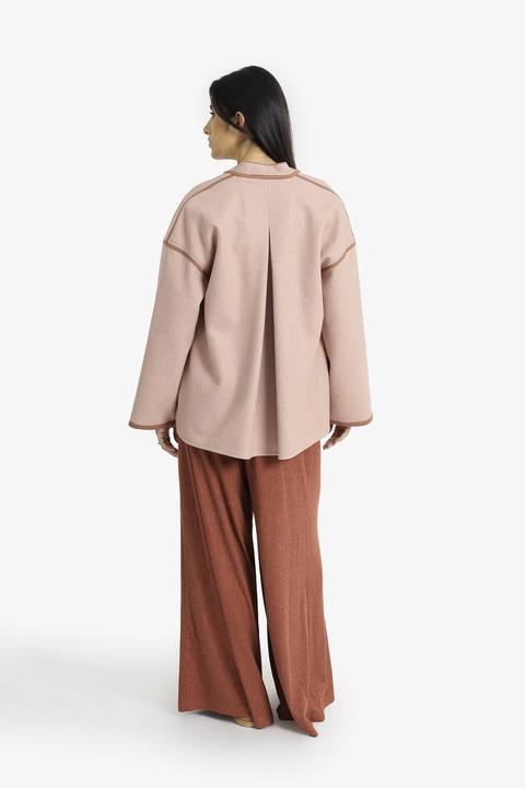 Reversible short jacket with back pleat