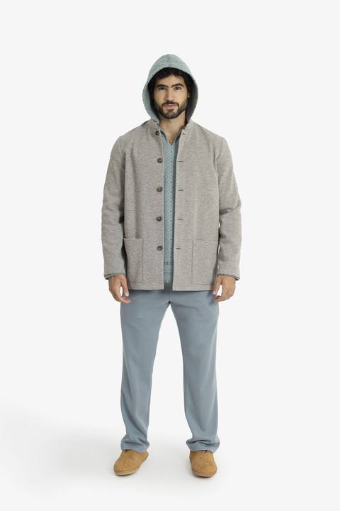 Short jacket with patch pockets