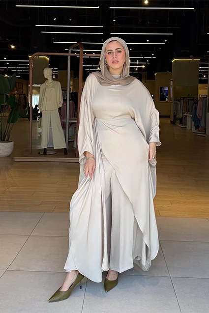 Flowing Wide-Leg Pants
