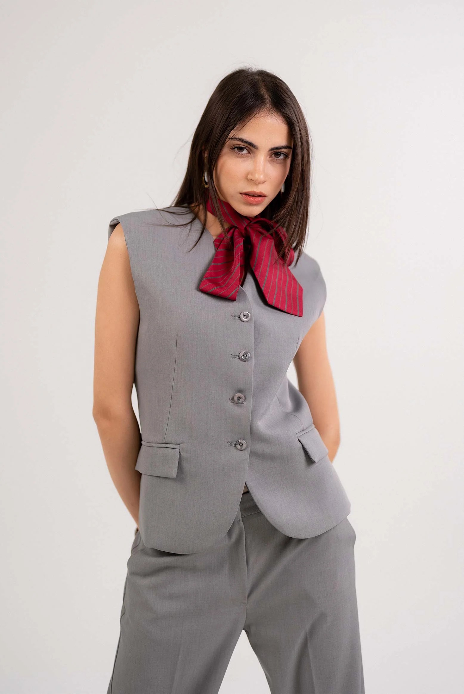 Basic vest