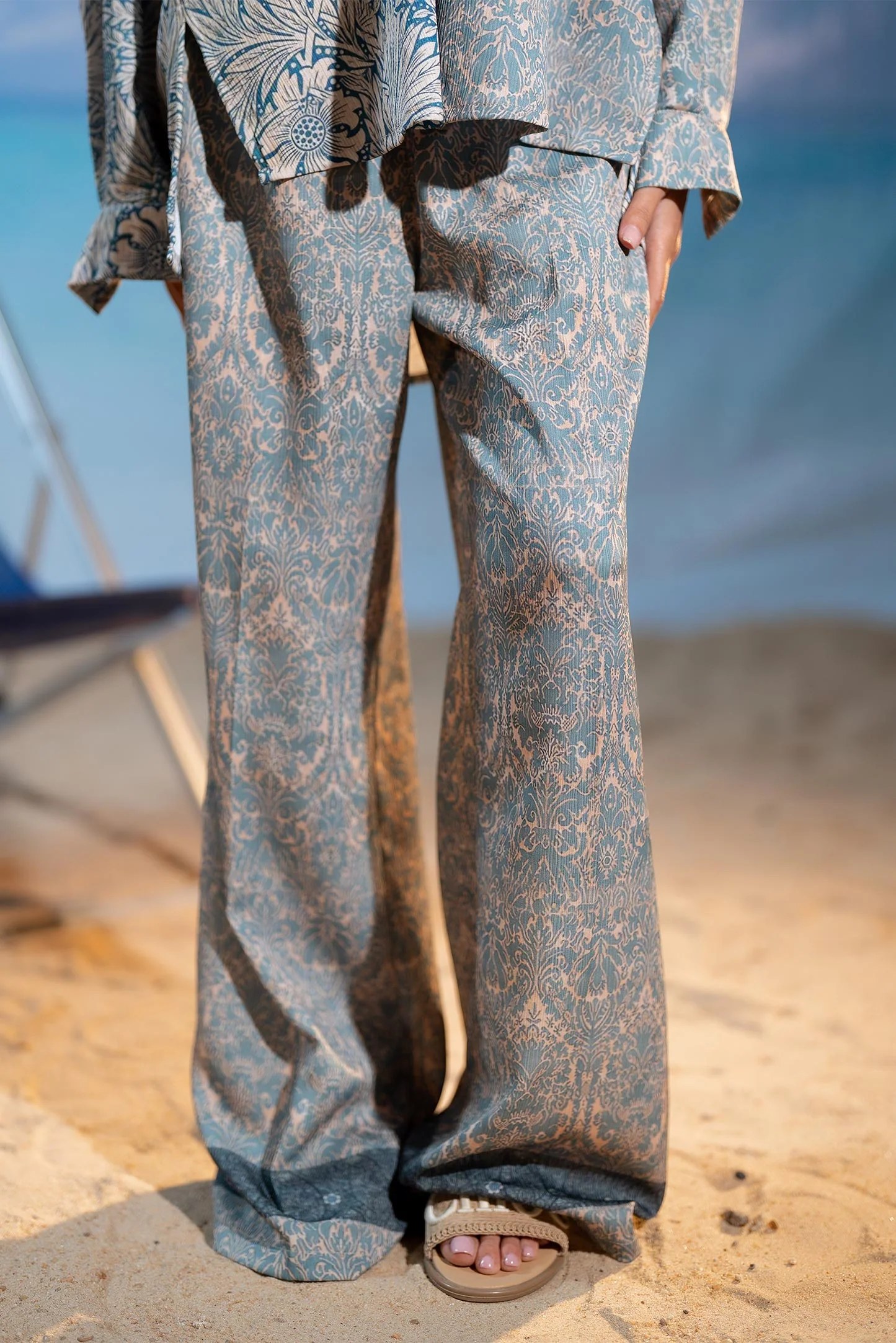 Patterned pants