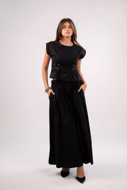 Black skirt
