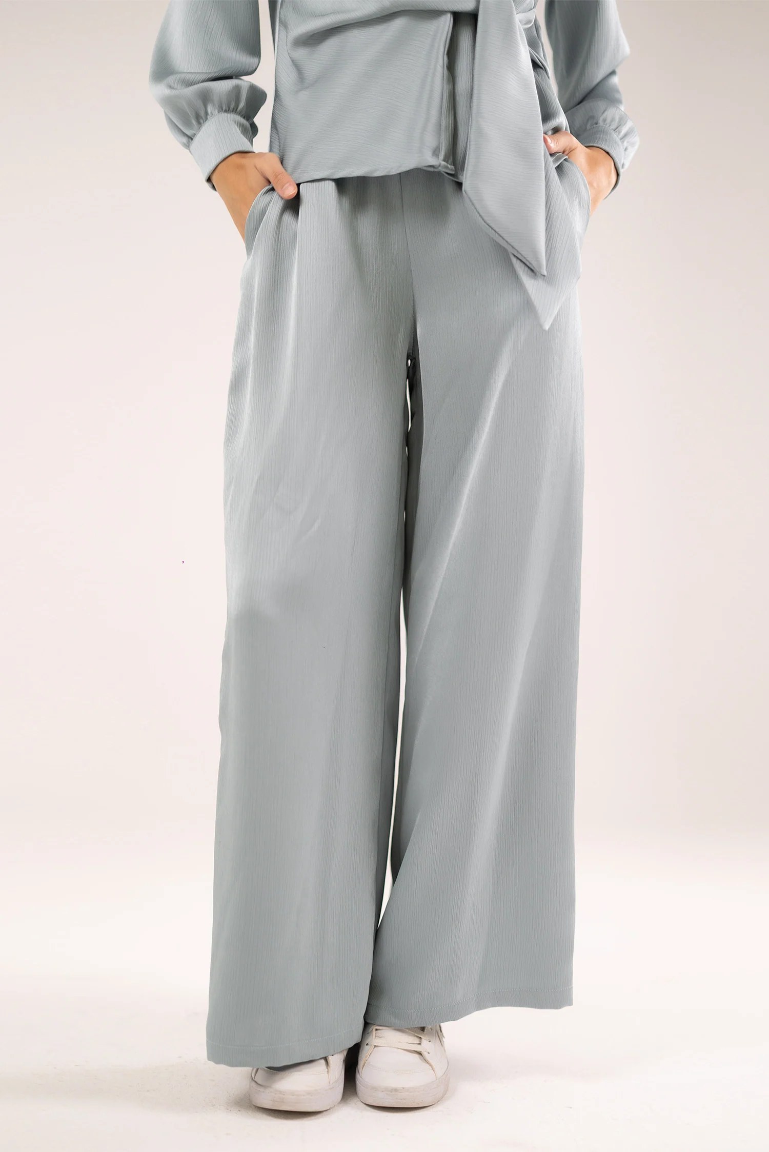 Wide-Leg Pants