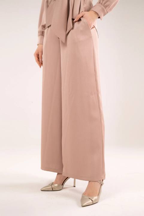 Wide-Leg Pants