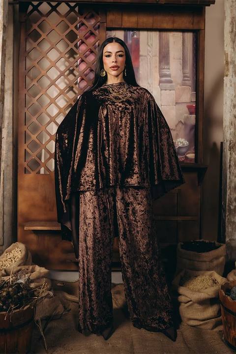 Wide-Leg Velvet Pants