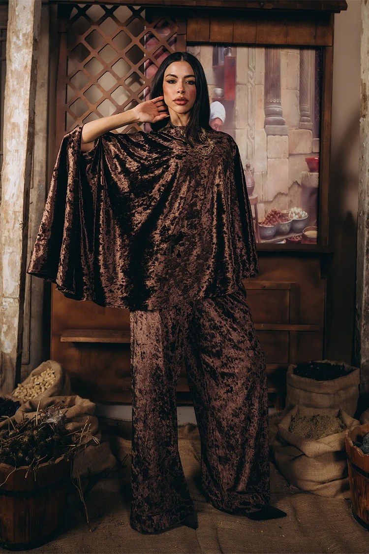 Velvet High-Low Top