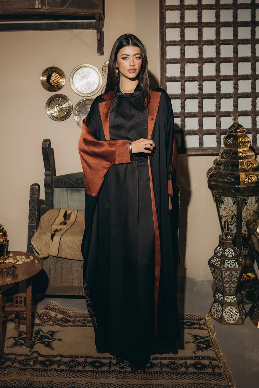 Contrast-Trim Open Abaya