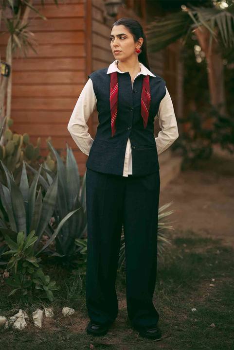 Sleeveless Vest