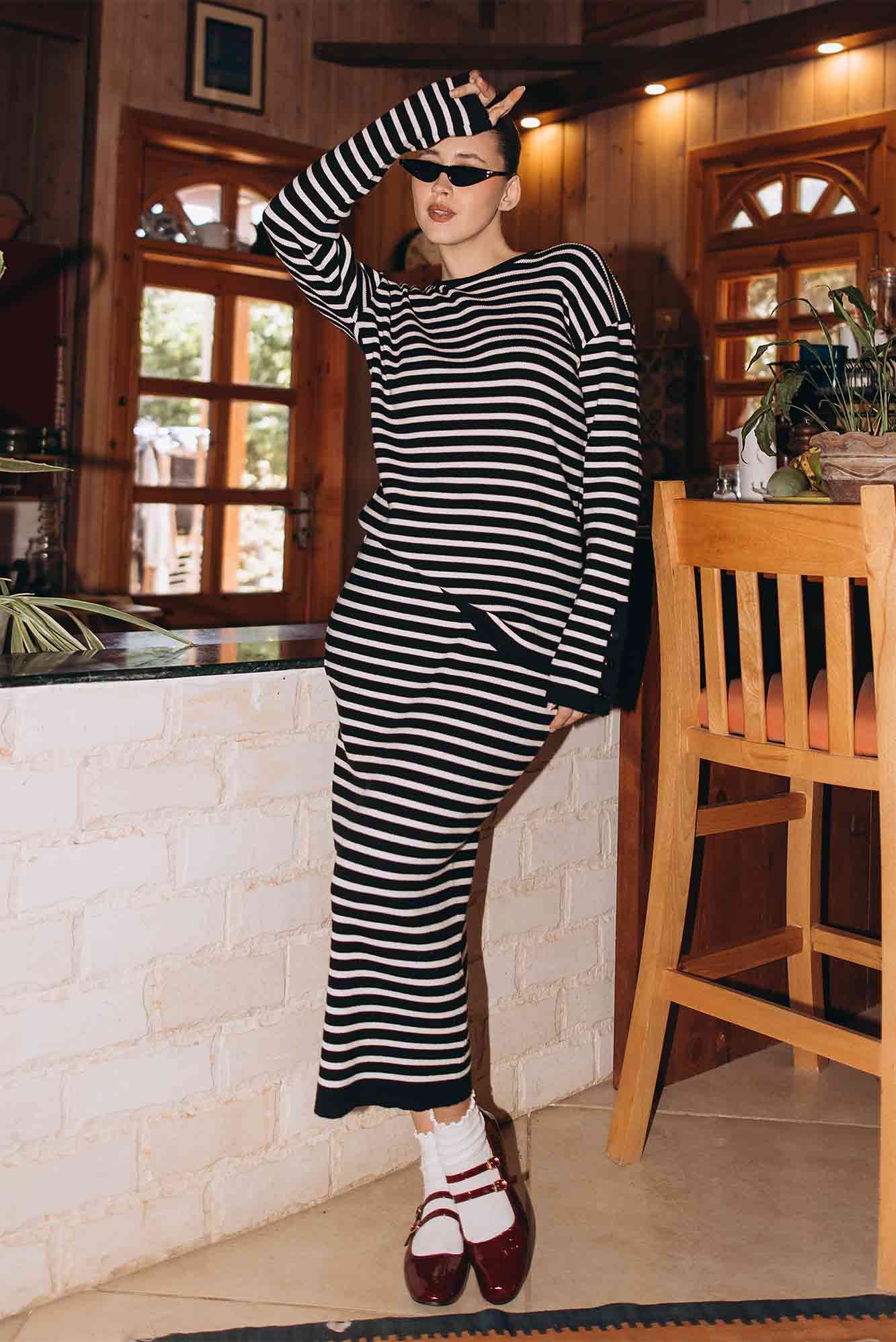 Striped Kint Skirt