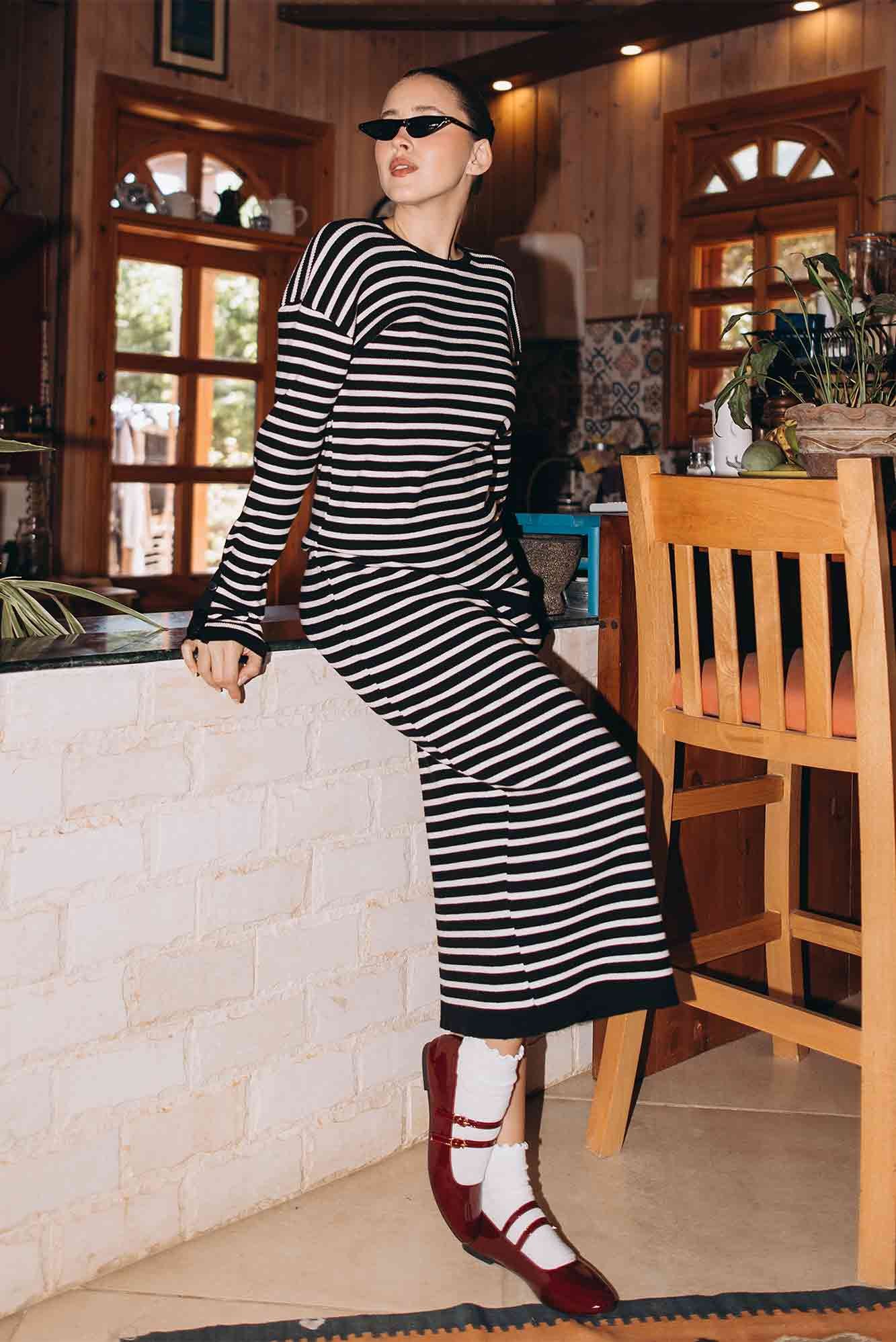 Striped Kint Skirt