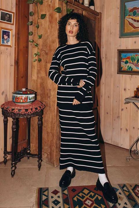 Striped Kint Skirt