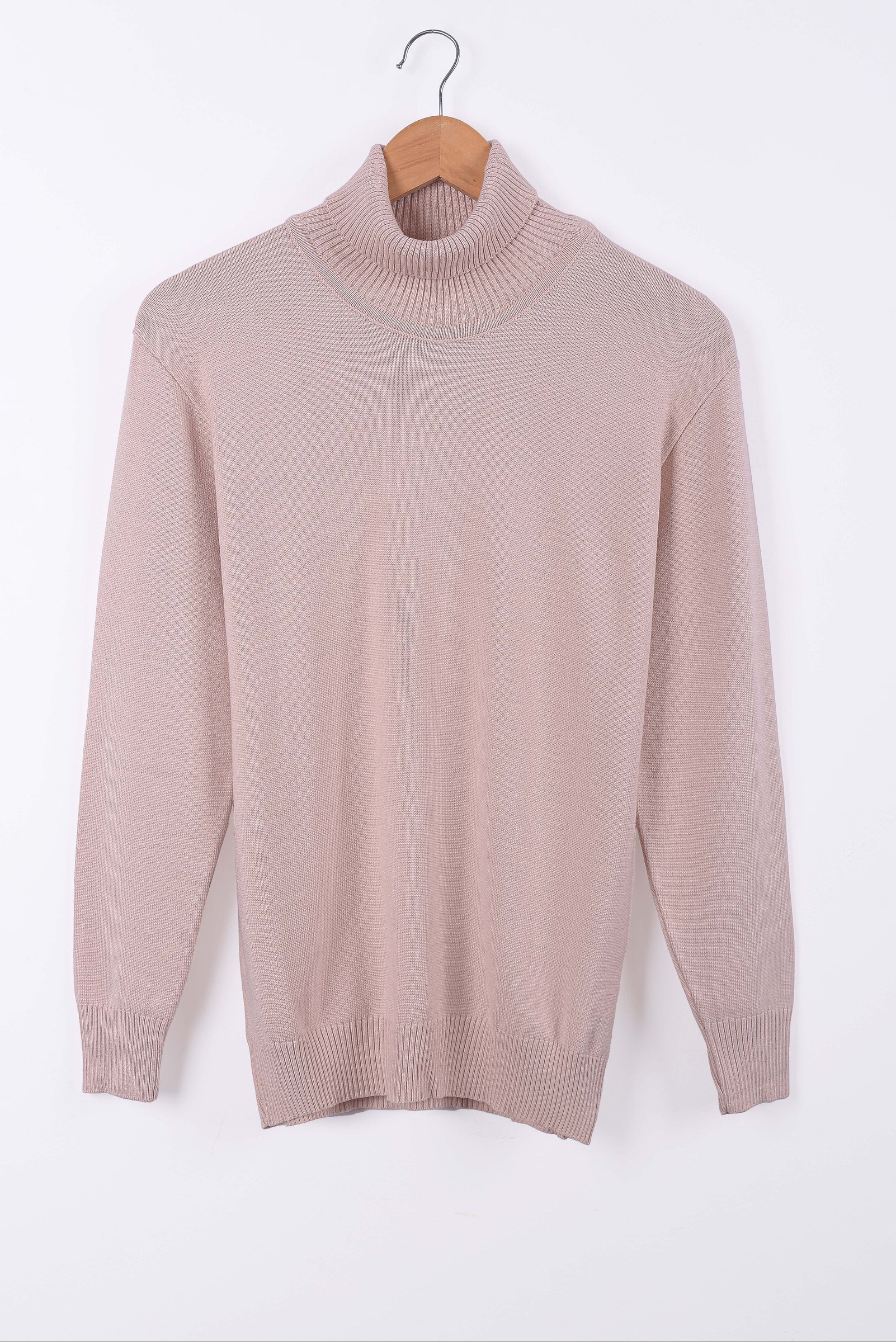 Everyday knit pullover