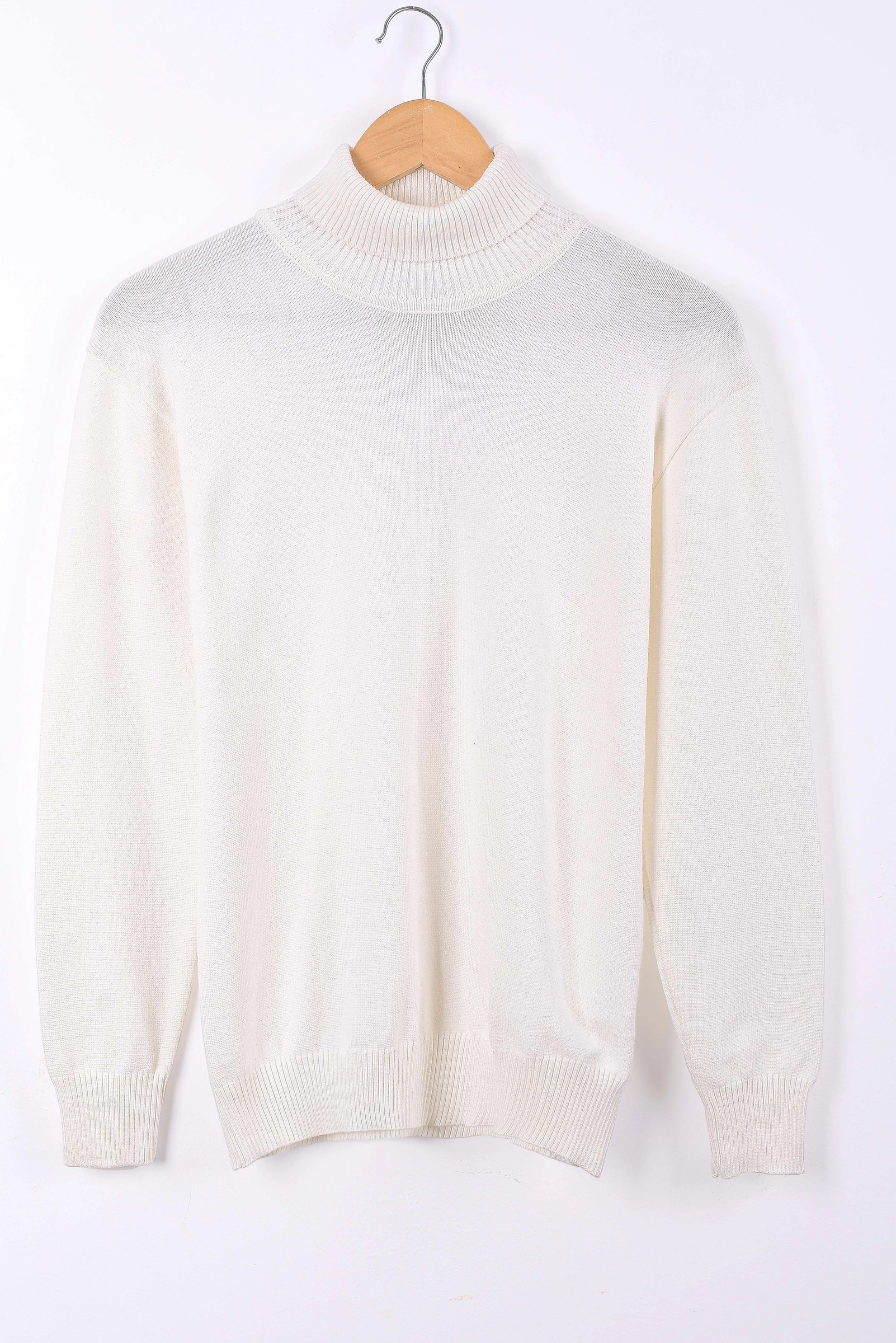 Everyday knit pullover