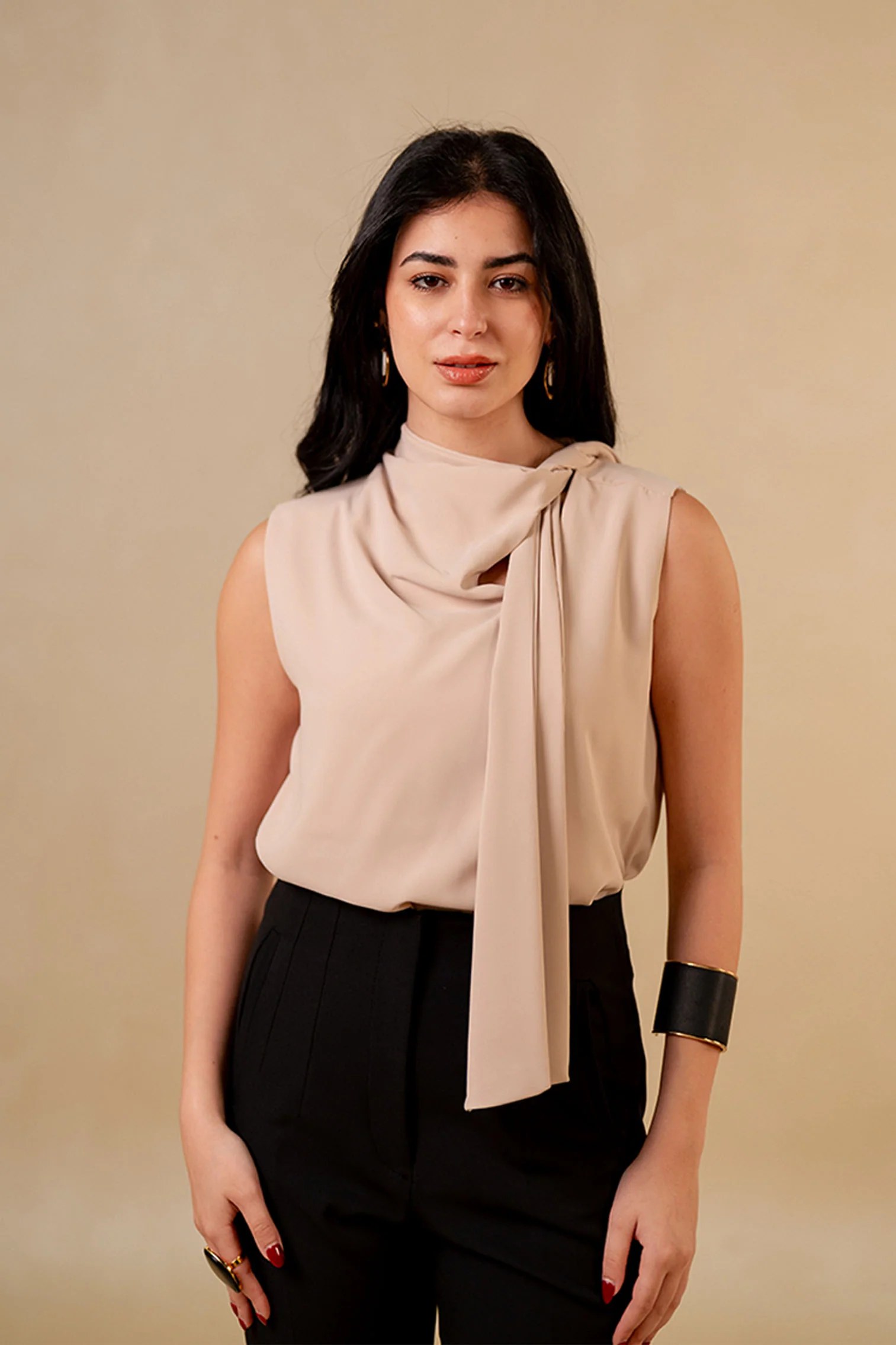 Sleevless Blouse