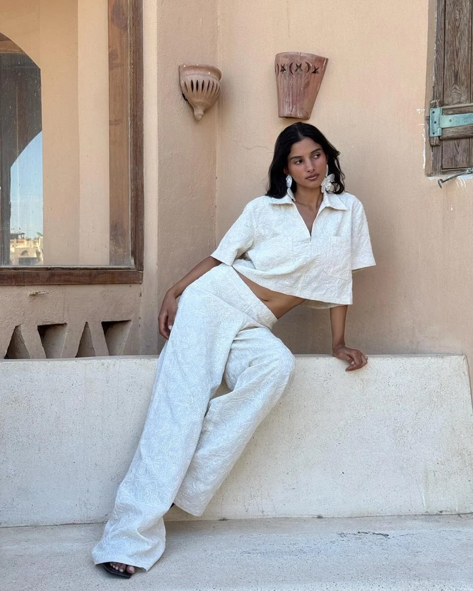 Bare Linen Embroidered Shirt