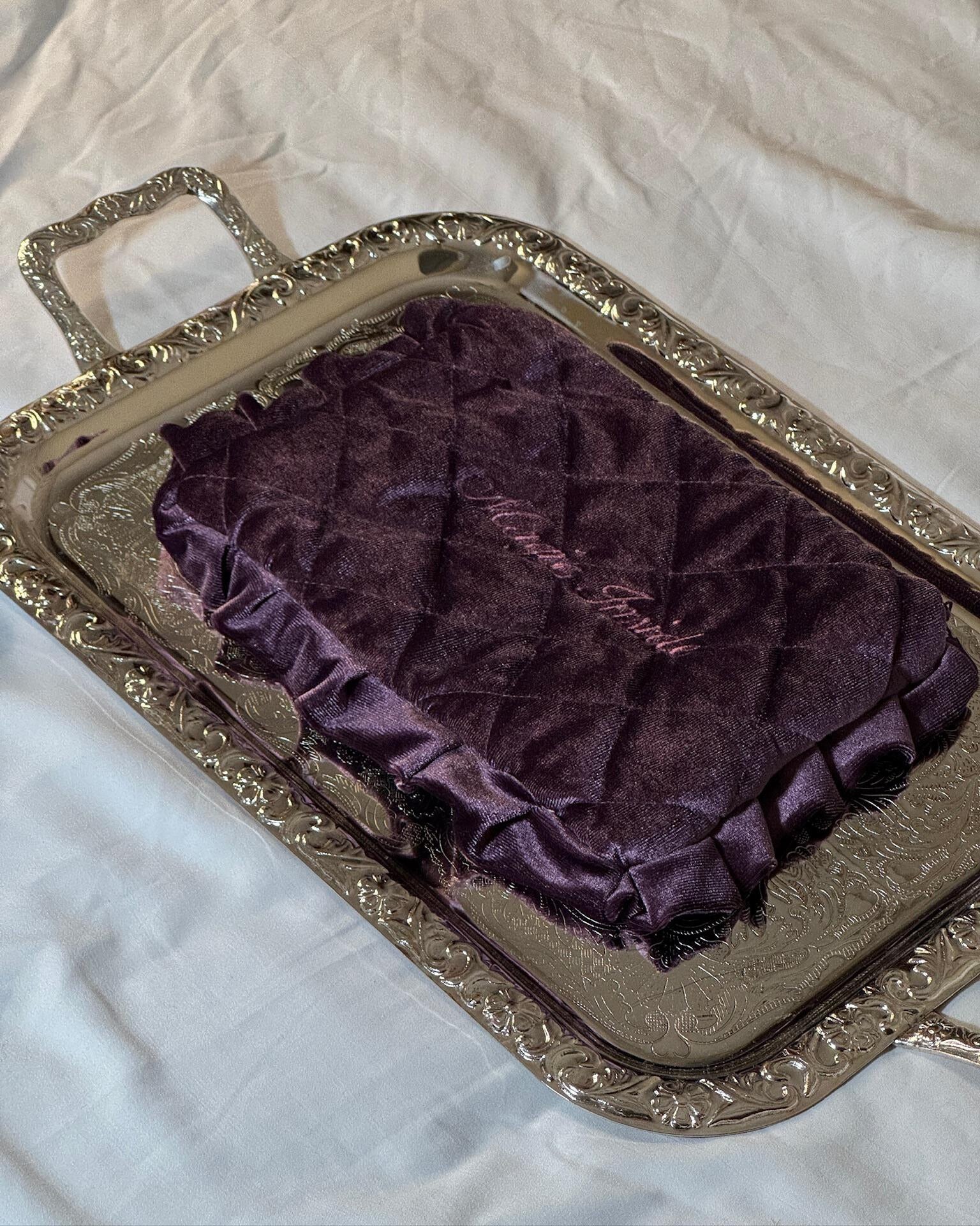 Luxe Velvet Pouchette