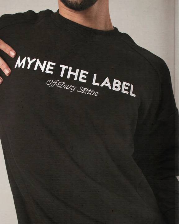 Oversized Cozy Crewneck - Black (GENDERLESS)