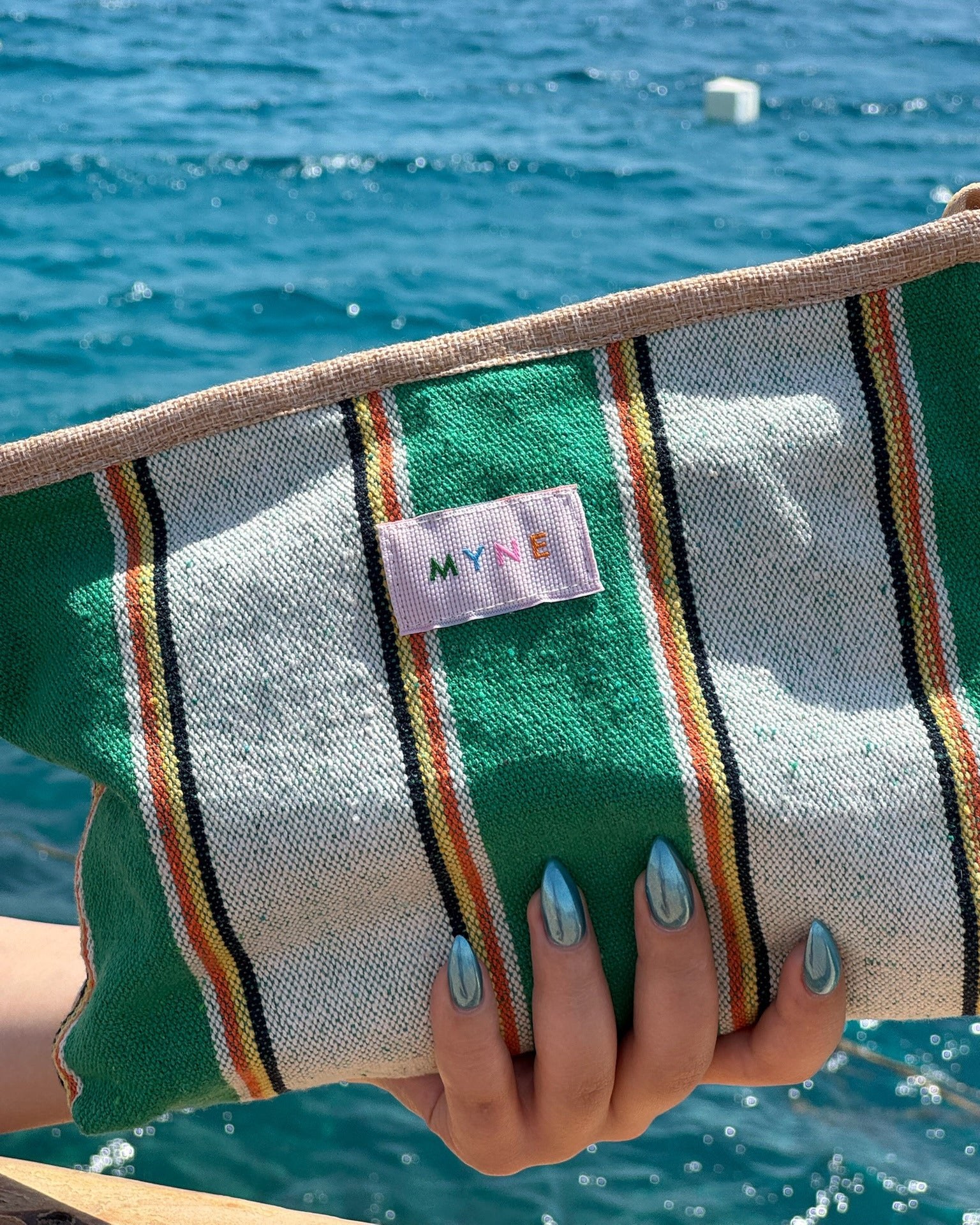 Zesty Days Pouch