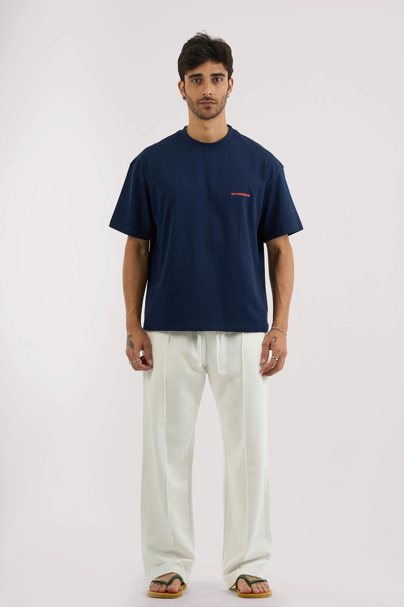 WHITE ESSENTIAL SWEATPANTS