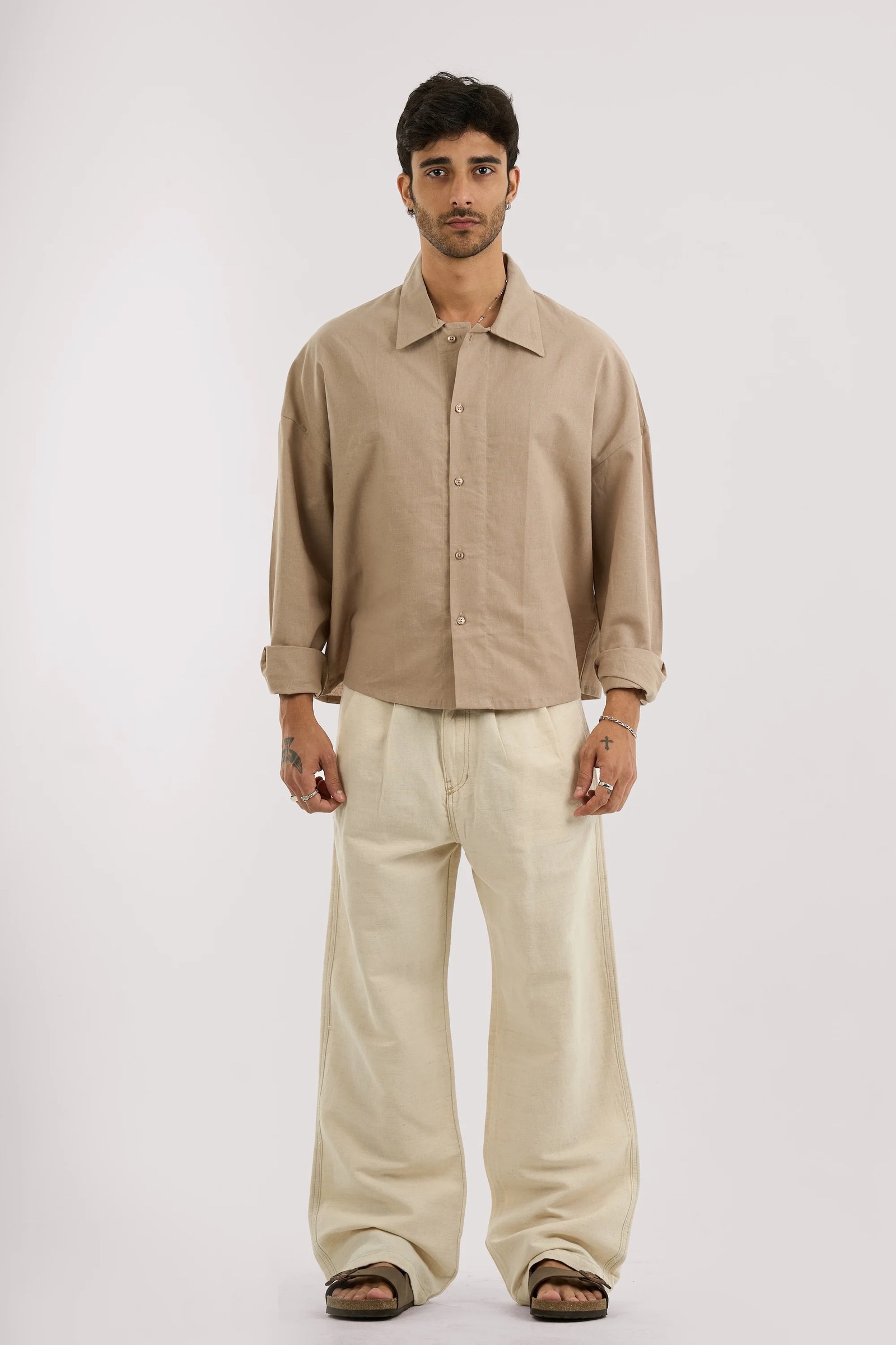 BEIGE PLEATED LINEN PANTS