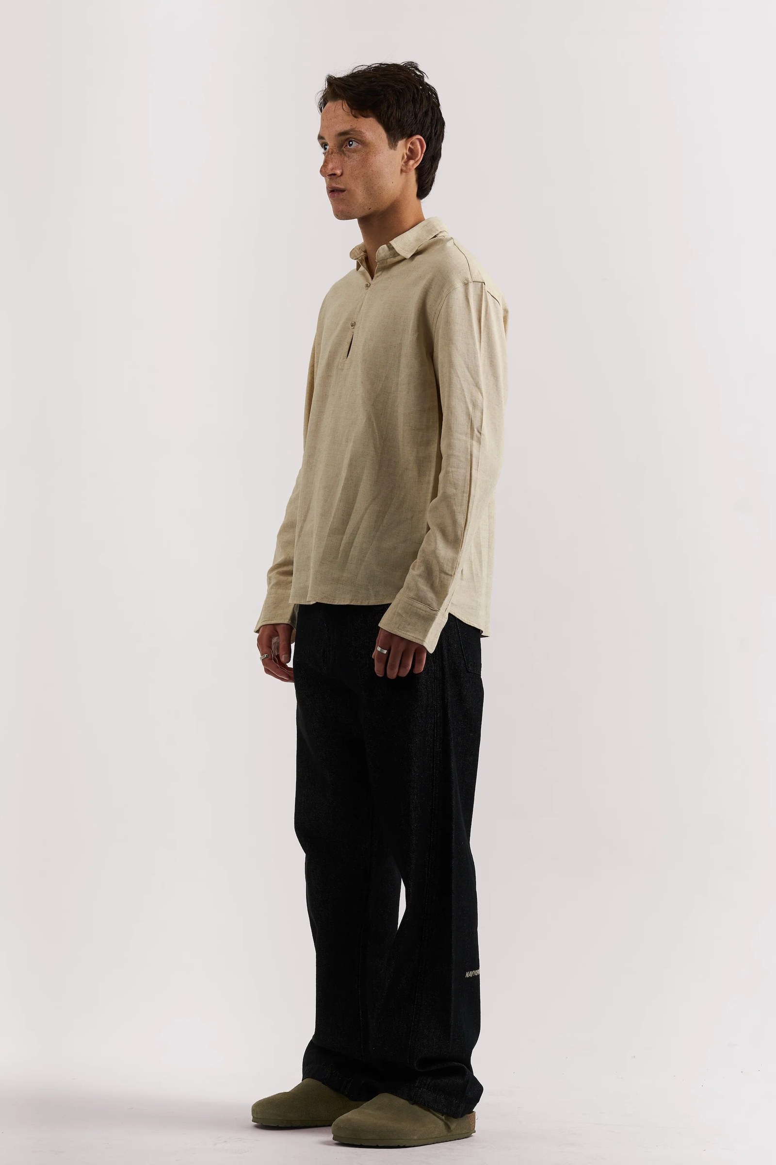 RAW BLACK LIGHT WEIGHT BAGGY JEANS