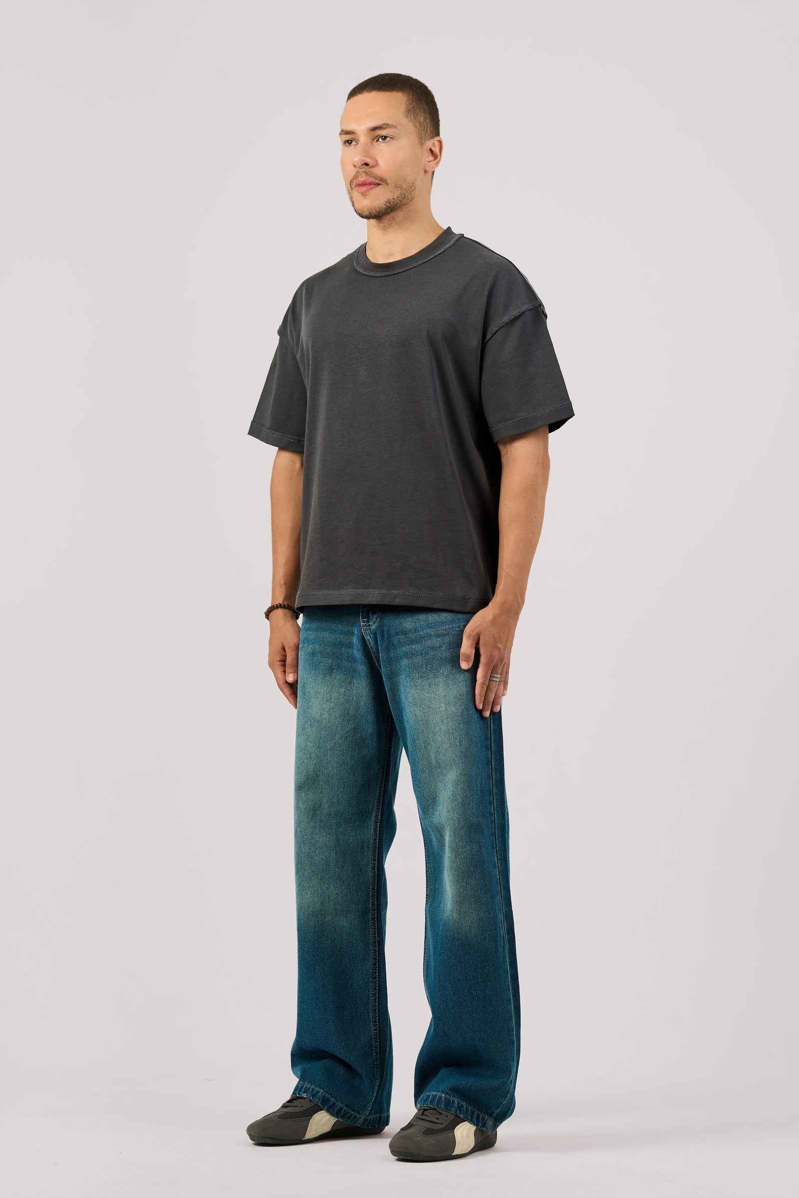 DARK BLUE BAGGY JEANS