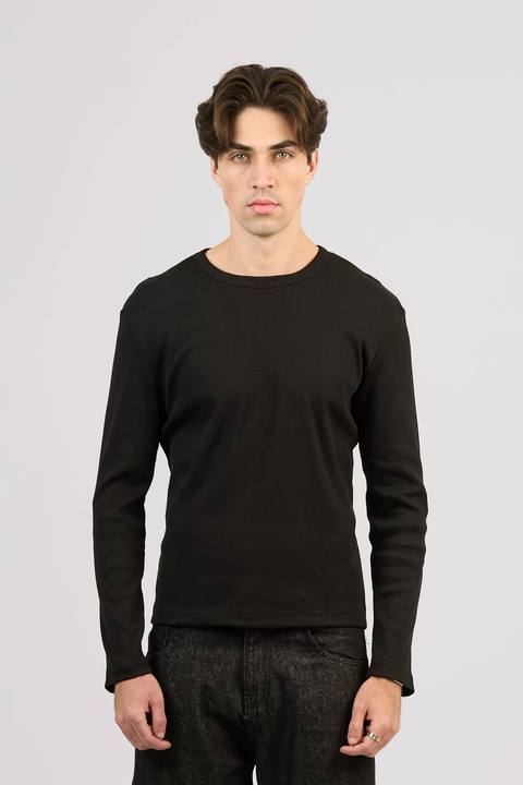 BLACK LONG SLEEVE RIBBED TSHIRT