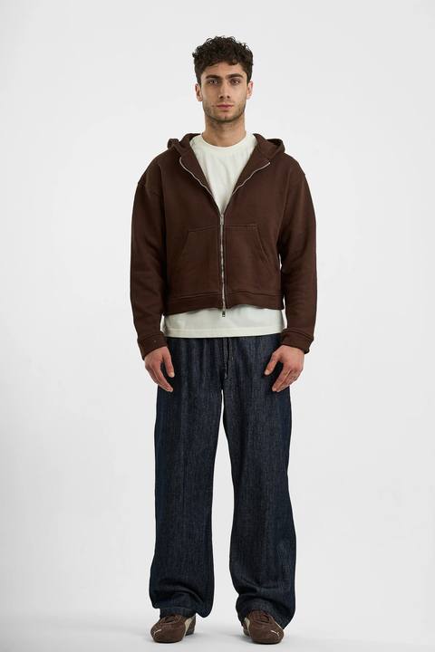 BROWN ESSENTIAL ZIP UP