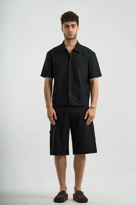 BLACK SHORT SLEEVE SHIRT