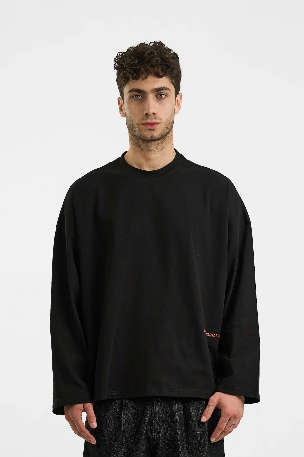 BLACK BASIC LONG SLEEVE