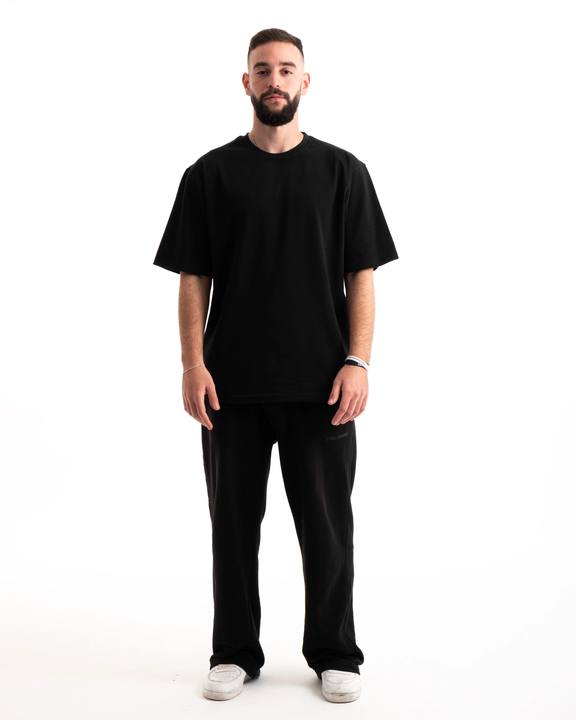 Black-Tee