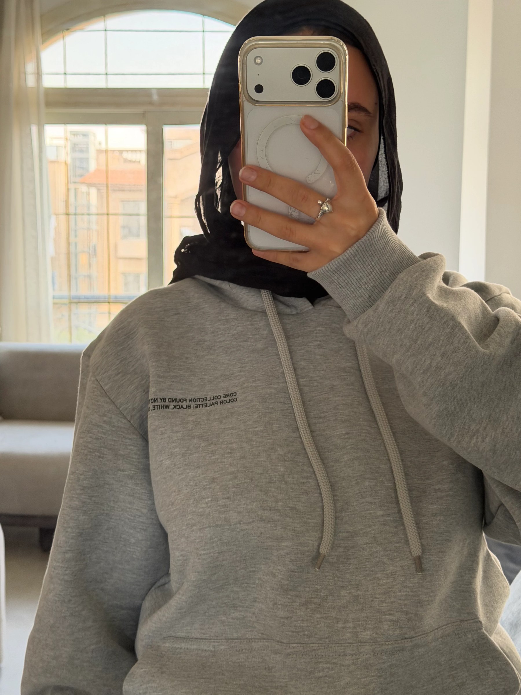 CORE HOODIE