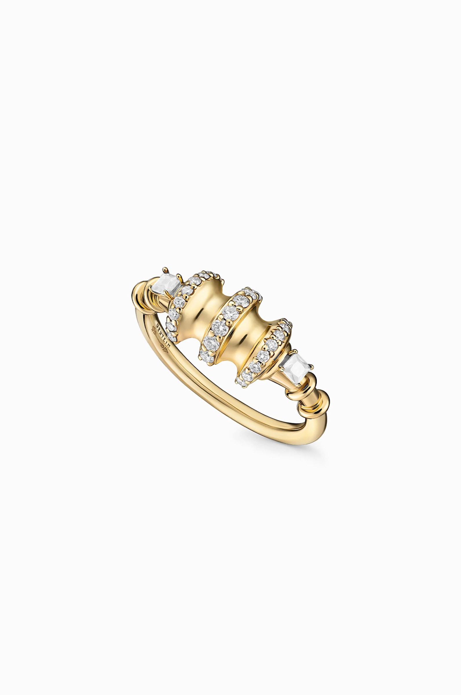 II CURVES RING