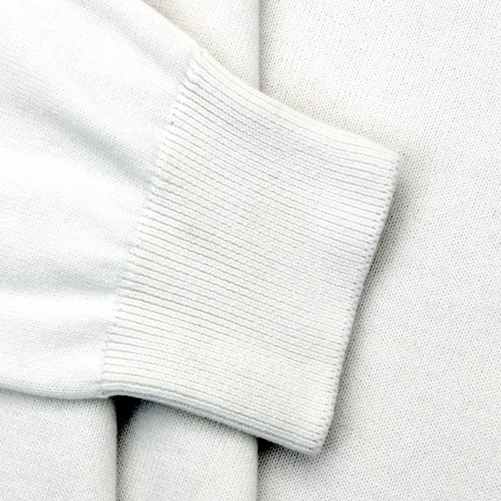 White Pullover