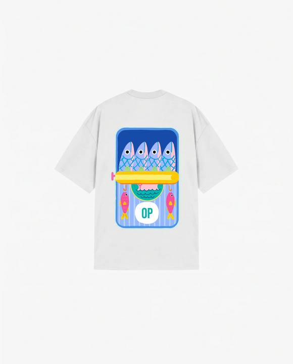 WHITE T-SHIRT FISHING CLUB