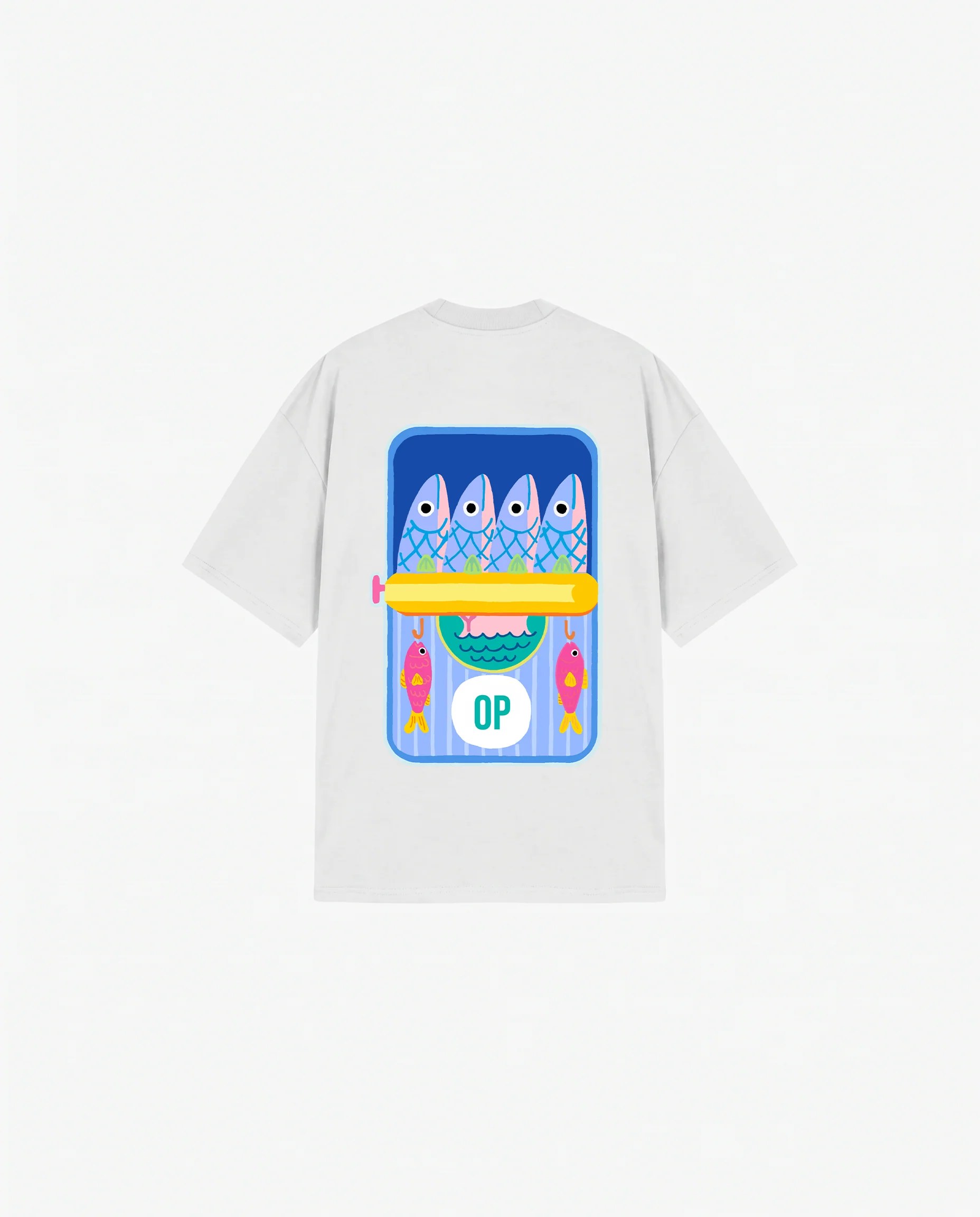 WHITE T-SHIRT FISHING CLUB