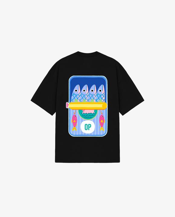 BLACK T-SHIRT FISHING CLUB