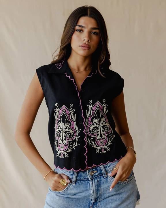 Rosette Boom Vest
