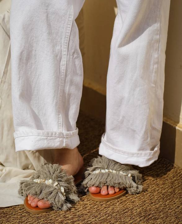 Threaded Stones Grey Slippers