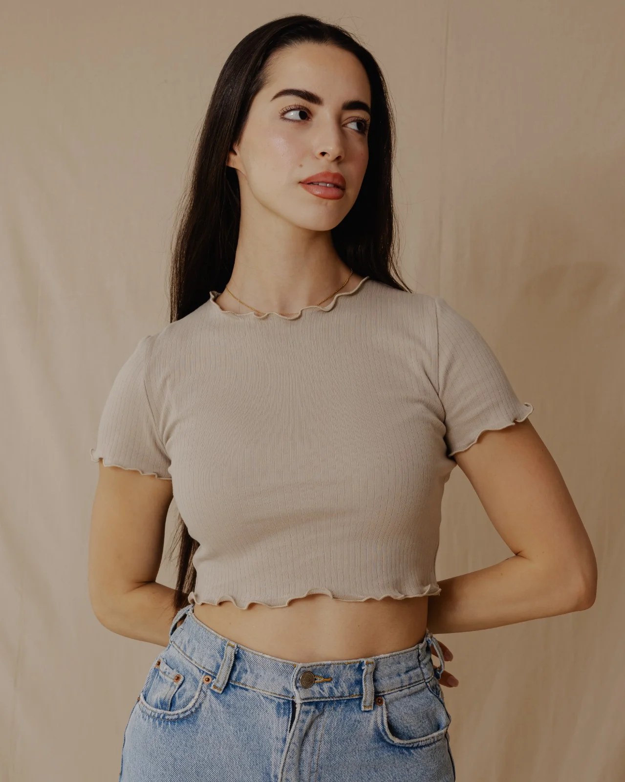 Everyday Crop Top Sand