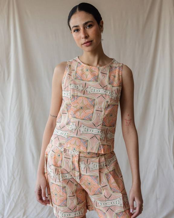 Rosette Tiles Linen Top