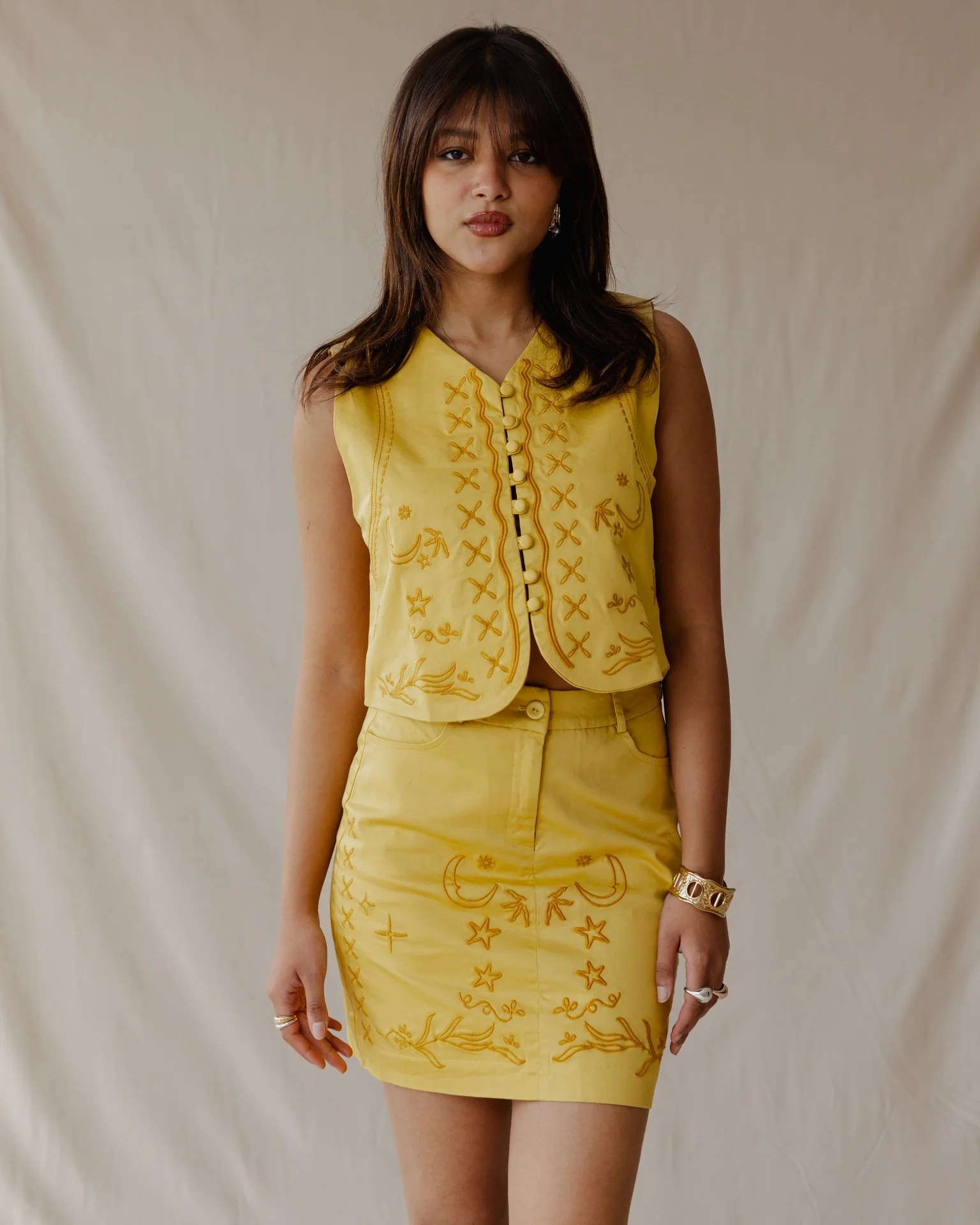 Village Vibes Set Mustard