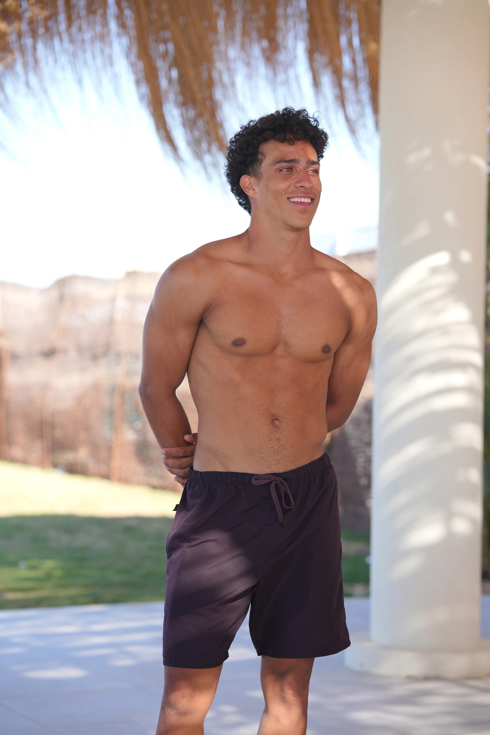 Burgundy Mens Trunks 19 Inch