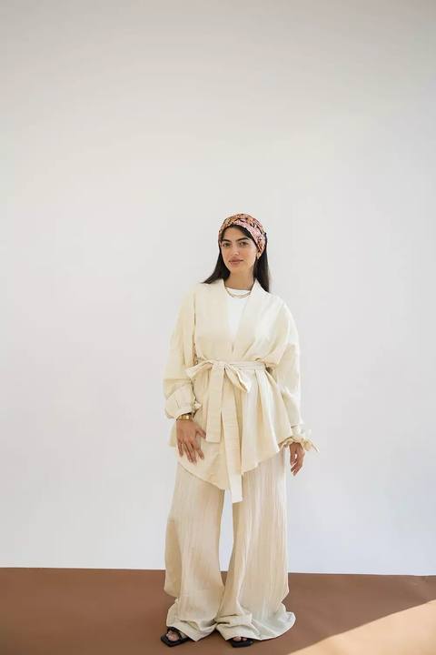 Crunchy set in ivory