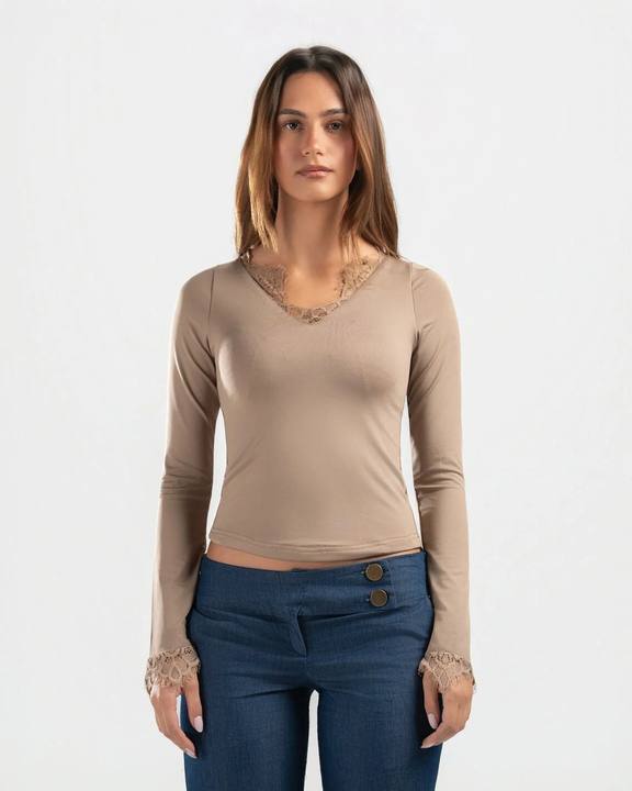 NUDE V LACE TOP