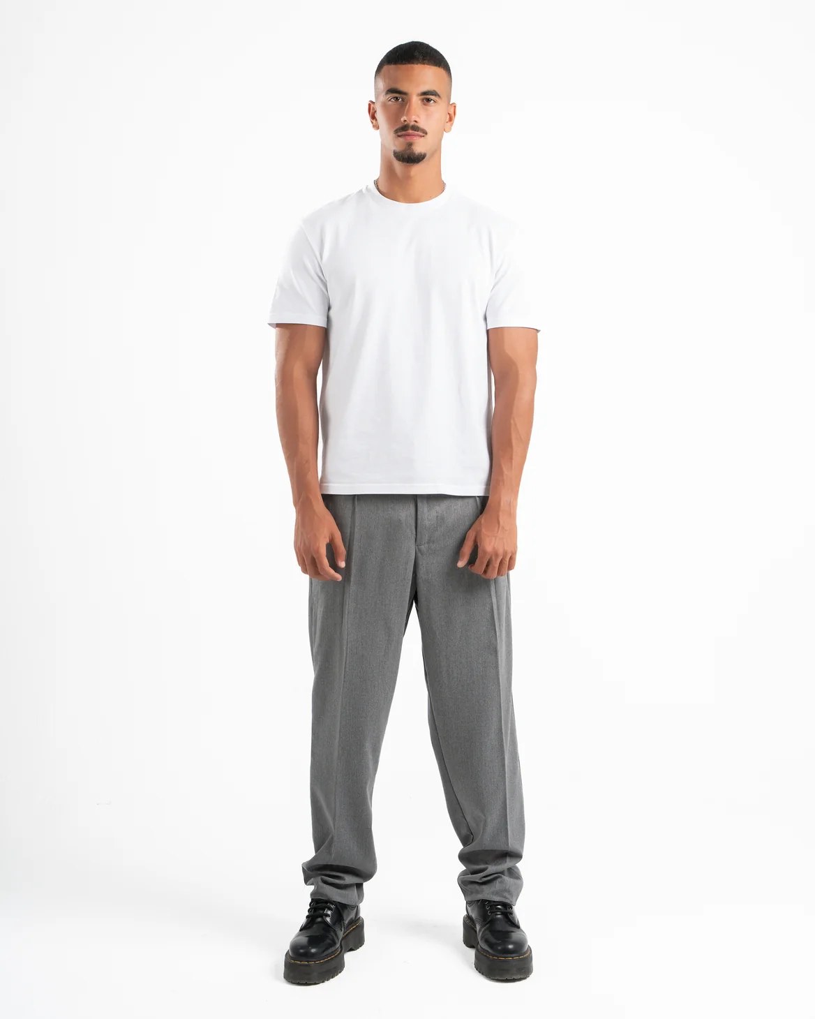 Classic Pleated Pants in Grey