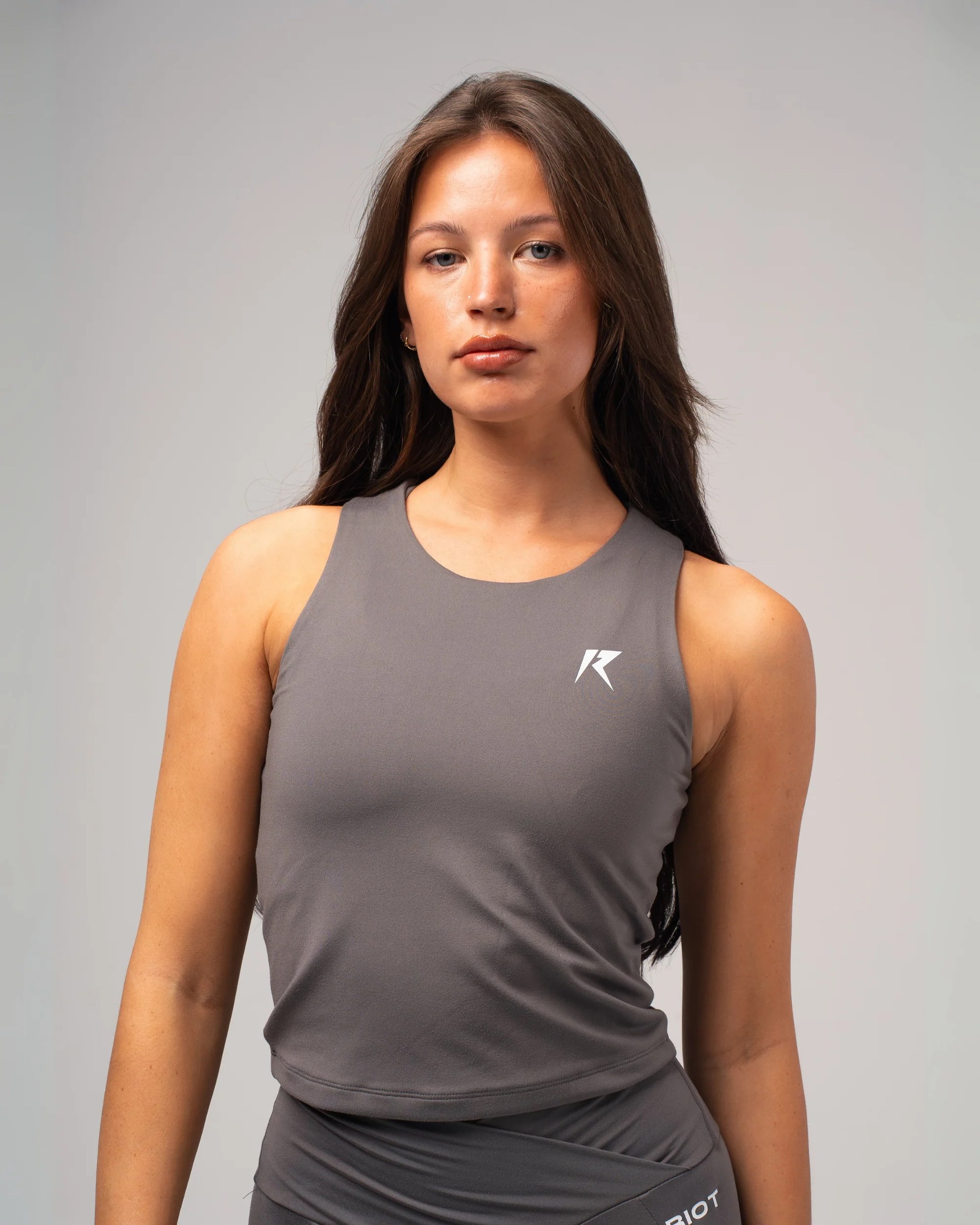 Double Layered Contour Tank