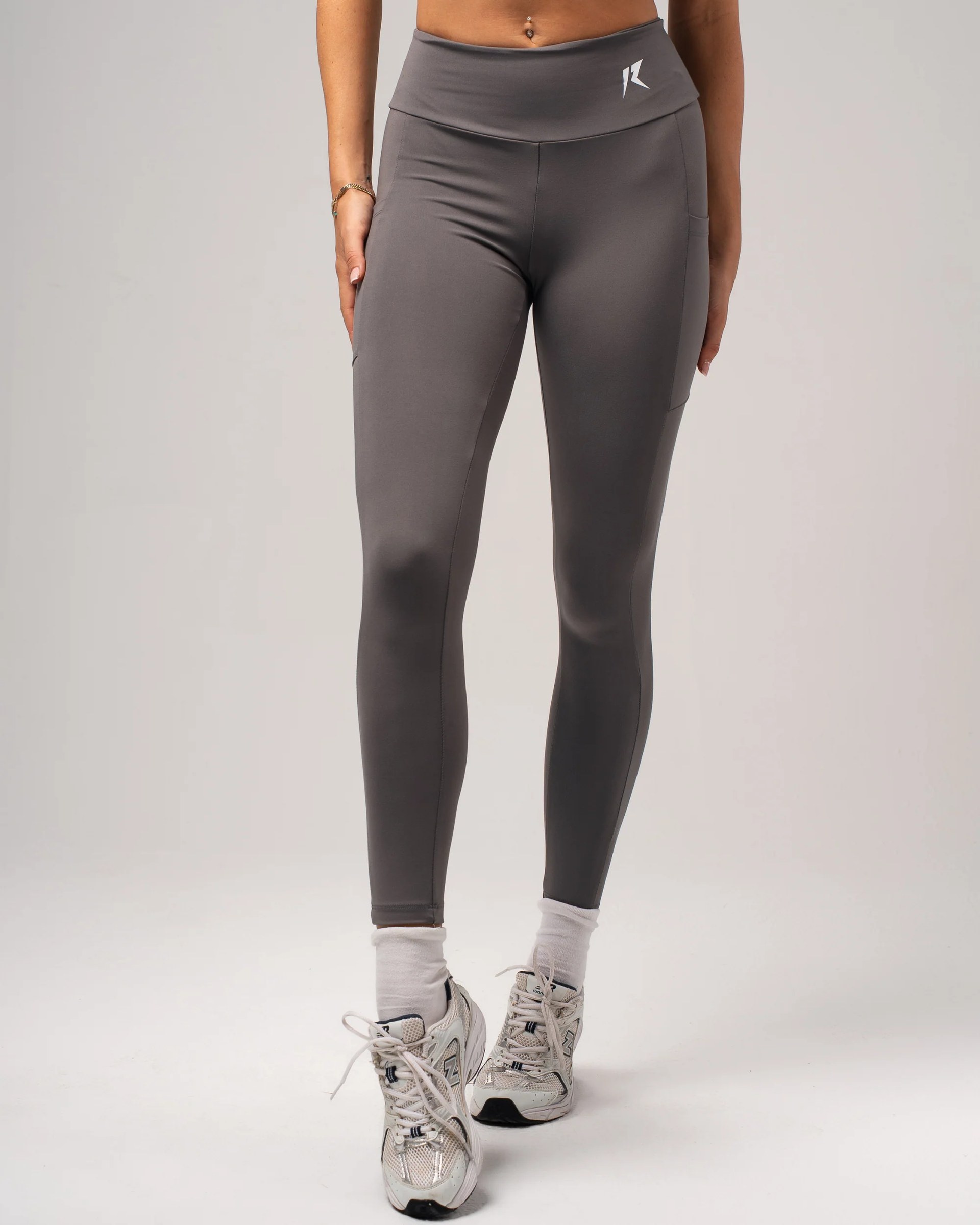 Essential Pocket Leggings