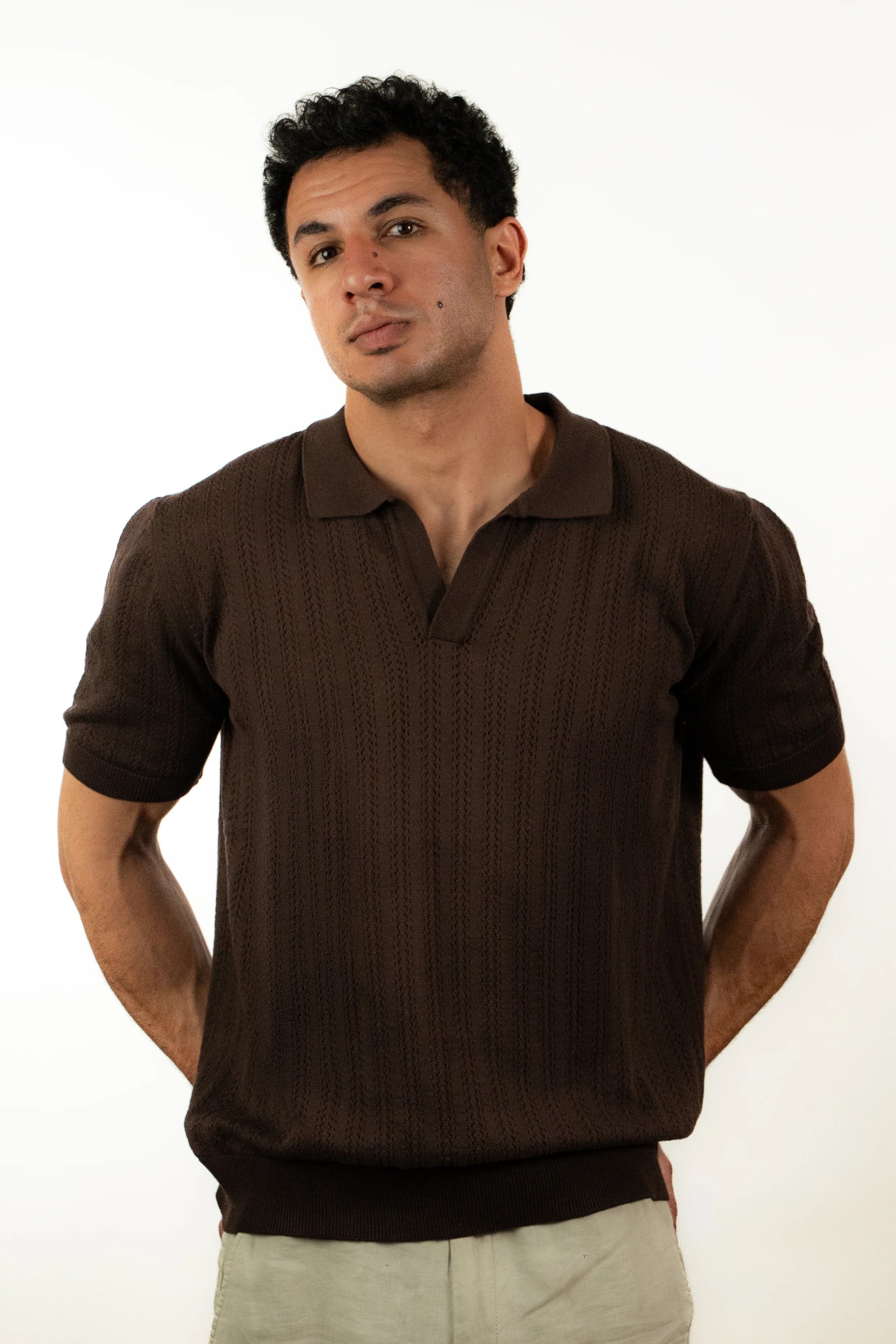 Open Knitted Short-Sleeve Polo Shirt - Brown