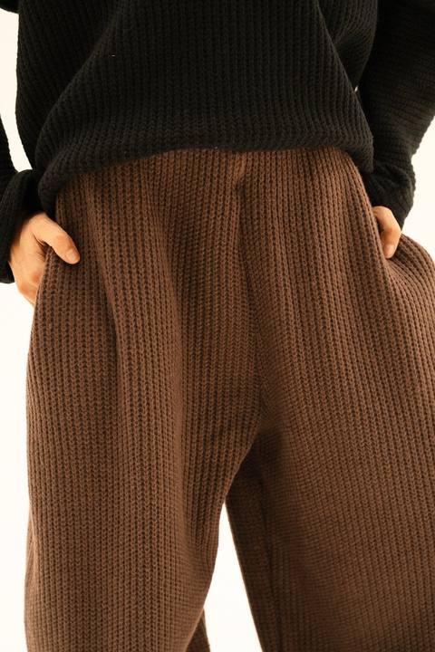 Balloon Knitted Pant In Brown